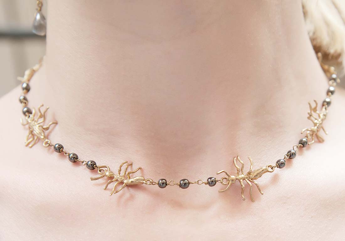 Collana Formiche Animali