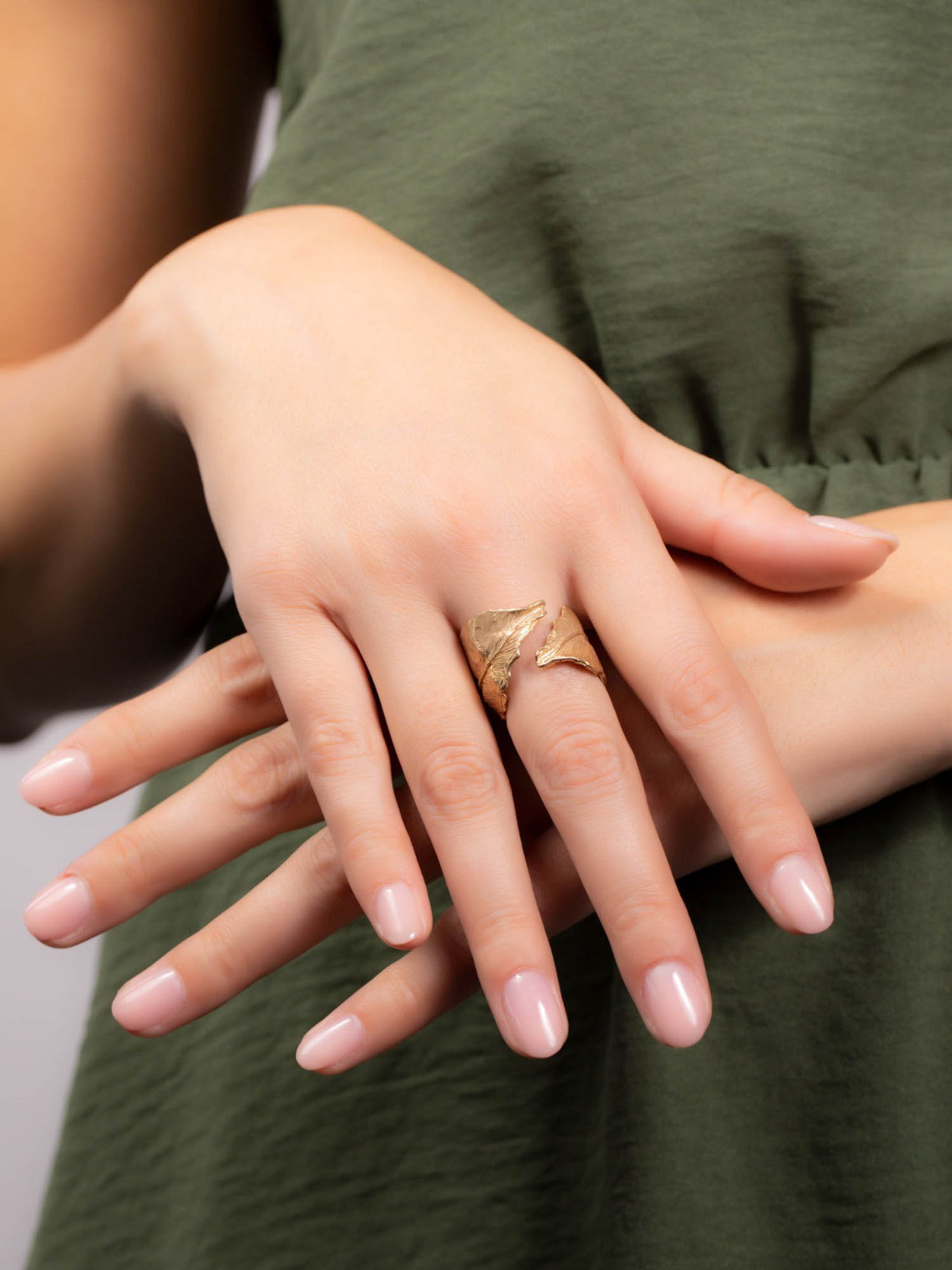 Anello Alloro Foglie